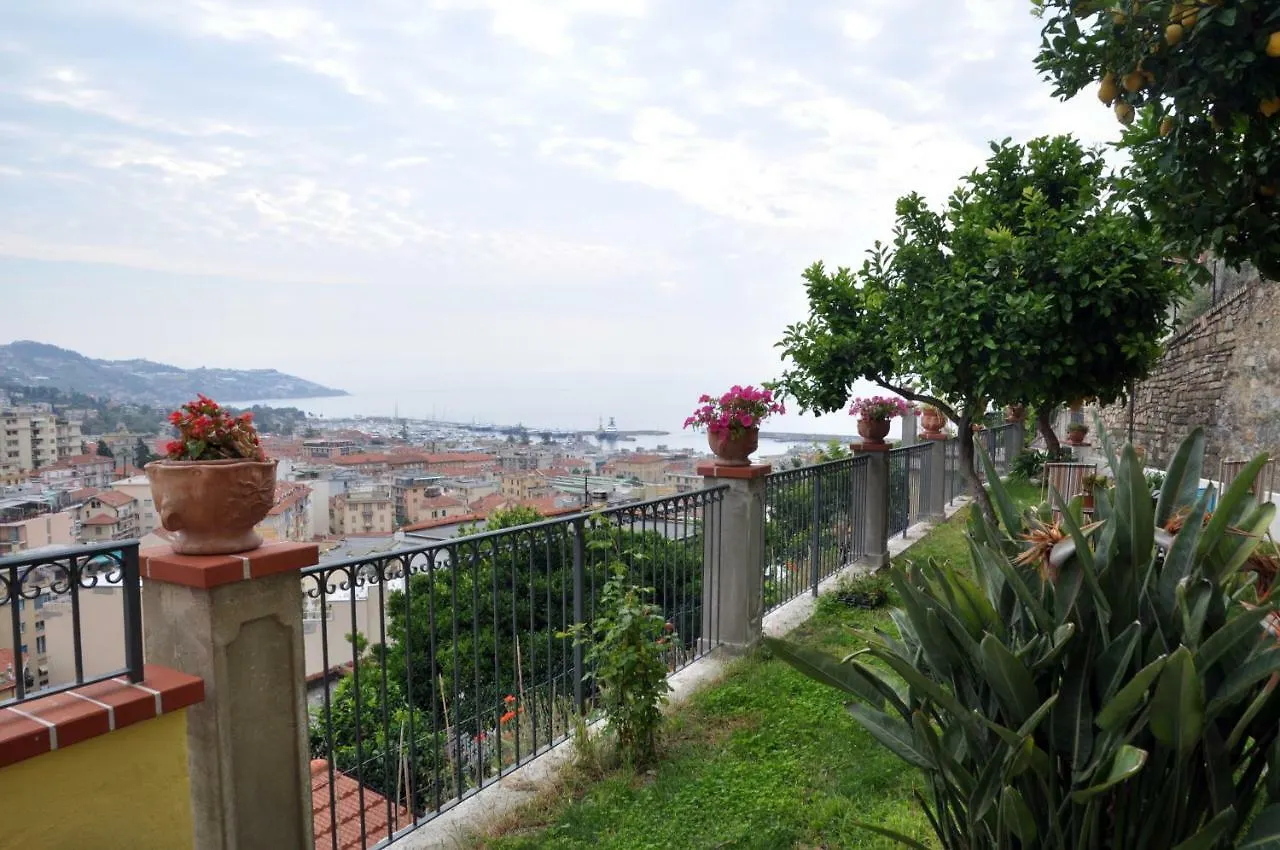 La Casa Del Sole Hotel Sanremo Gæstehus