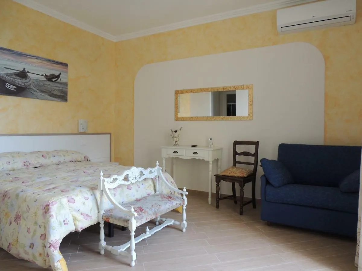 Hotel La Casa Del Sole Sanremo 0*,
